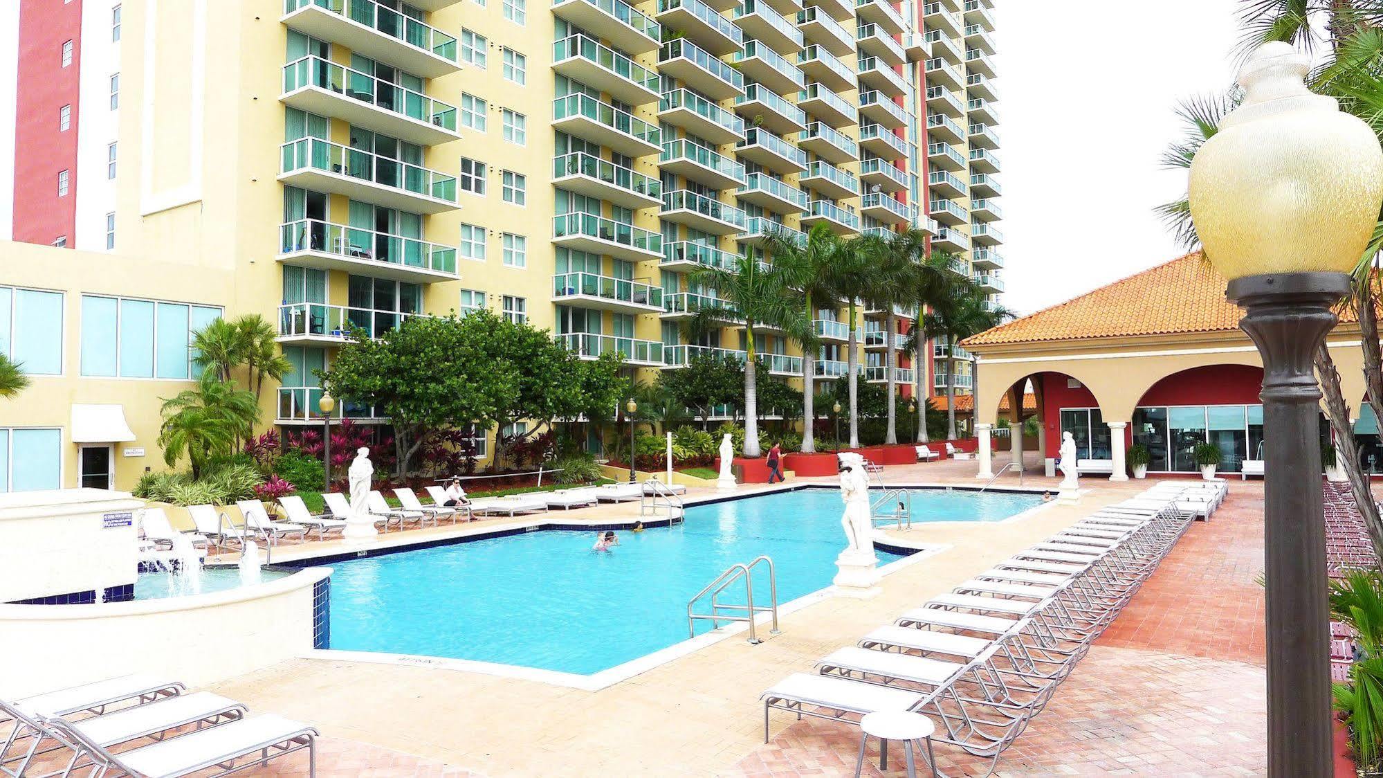 Miami Waterfront Apartments Sunny Isles Beach Buitenkant foto